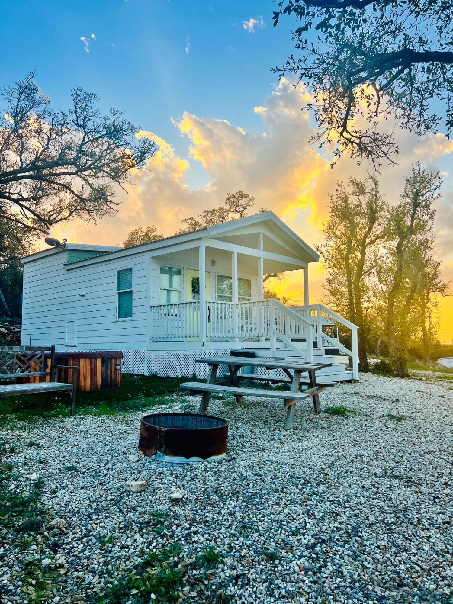 Spring BranchThe Perch- Texas Tiny Haus With Amazing Views别墅 外观 照片